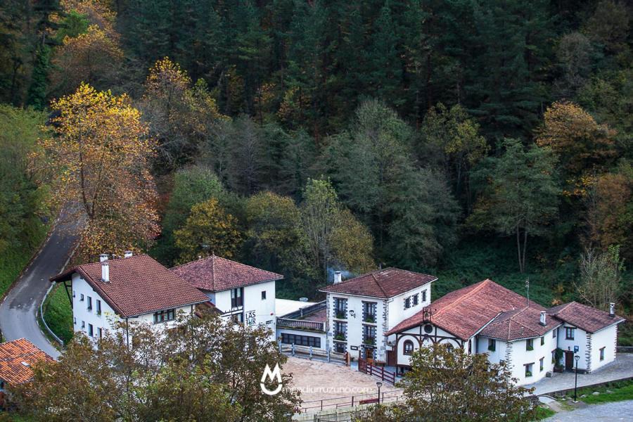 Photo of Others in Lastur