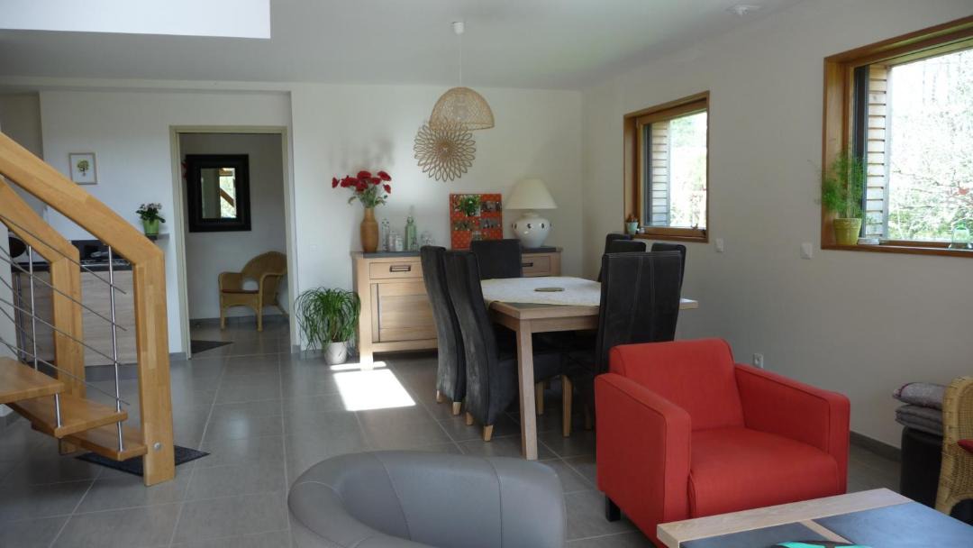 Photo of Others in Ferel