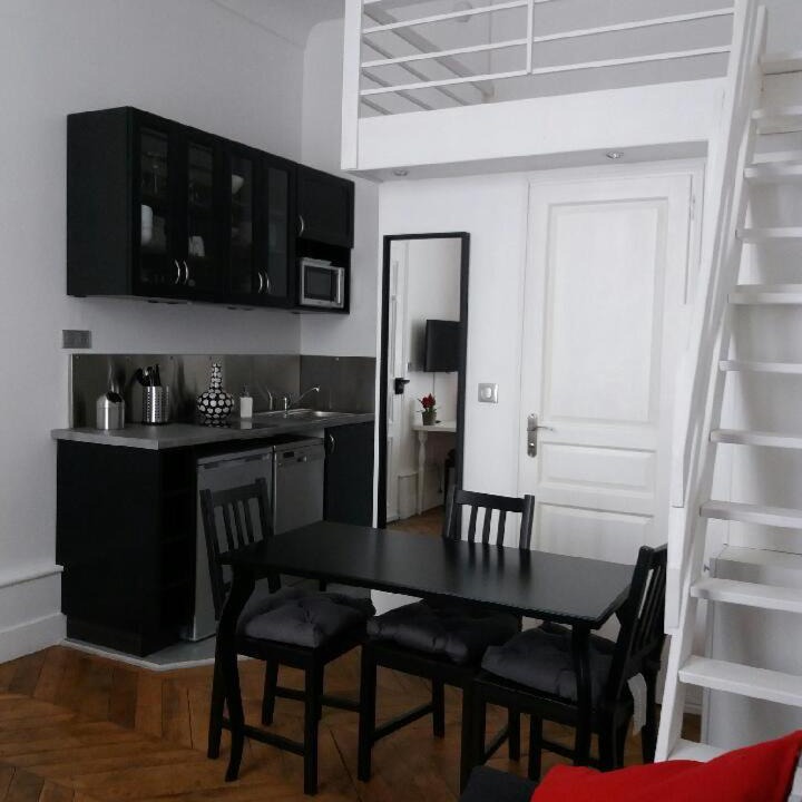 Photo of Livingroom in Republique