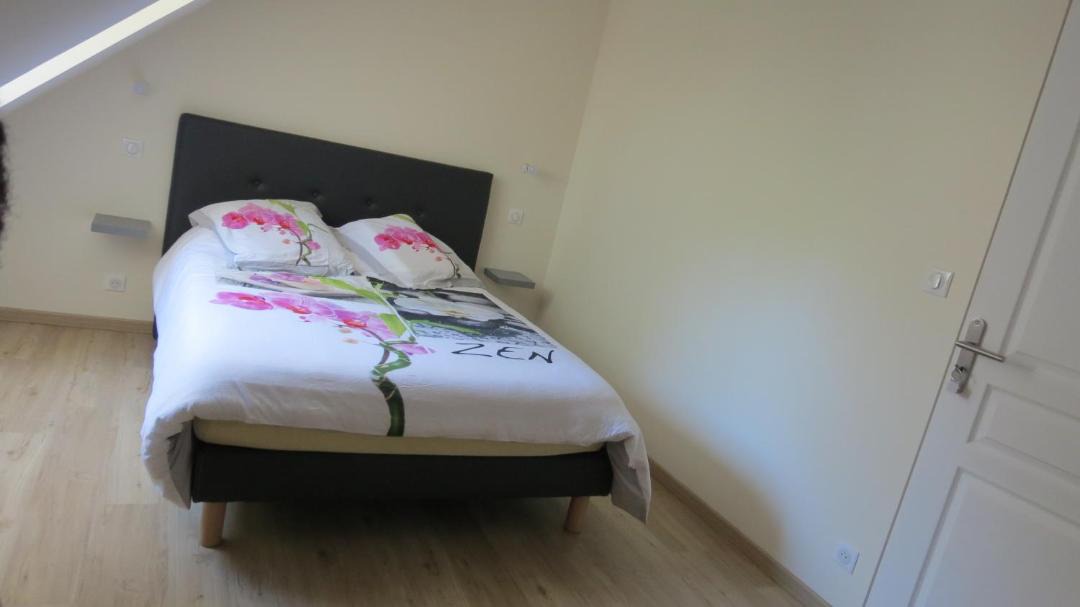 Photo of Bedroom in Chanzeaux