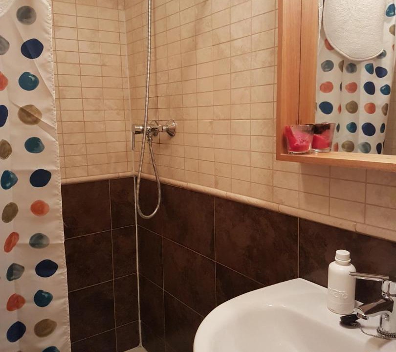 Photo of Bathroom in Durro