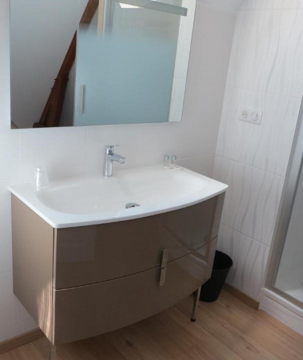 Photo of Bathroom in Chanzeaux