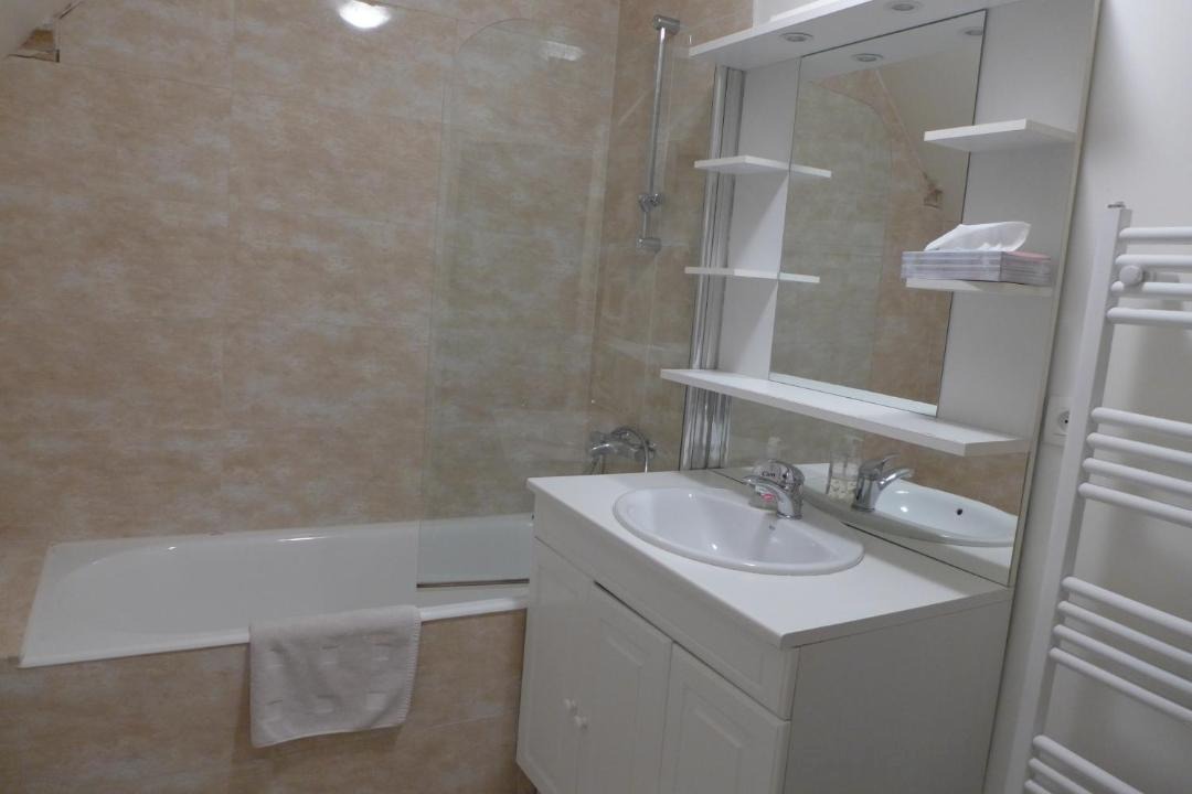 Photo of Bathroom in Beny-sur-Mer