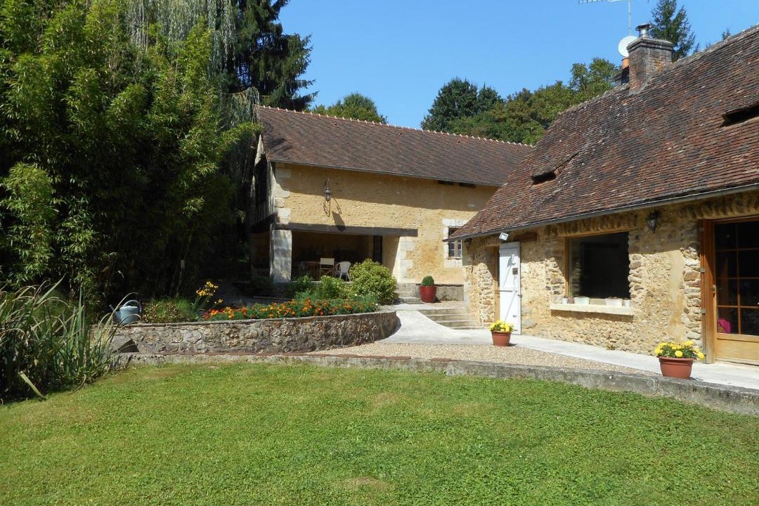 Photo of Others in Montreuil-le-Henri