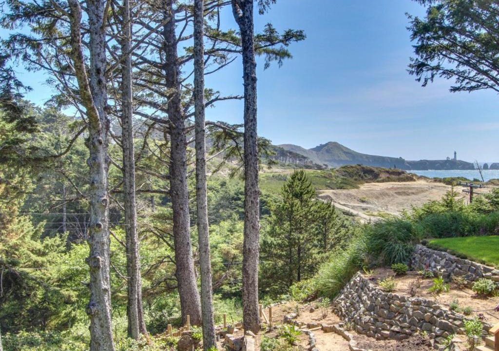 Photo of Others in Agate Beach