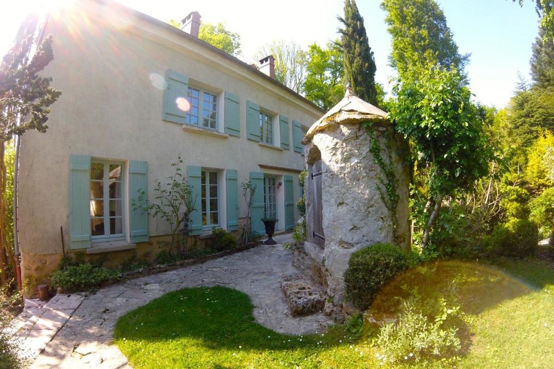 Photo of Others in Saint-Cyr-sur-Morin