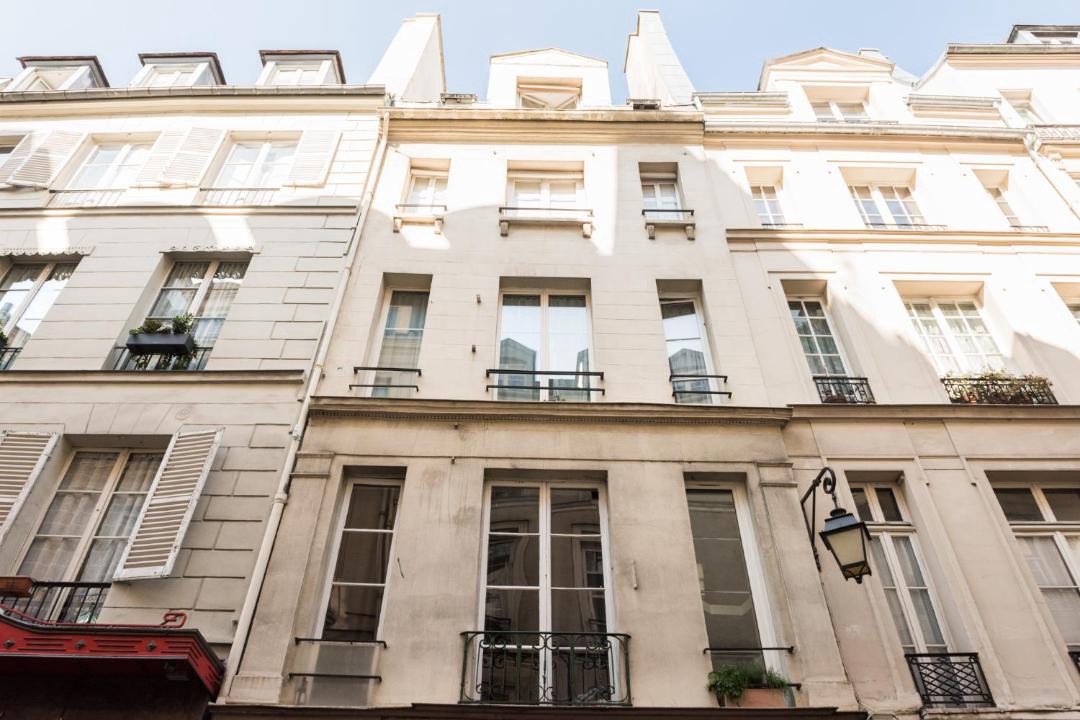 Photo of Buildings in Les Iles