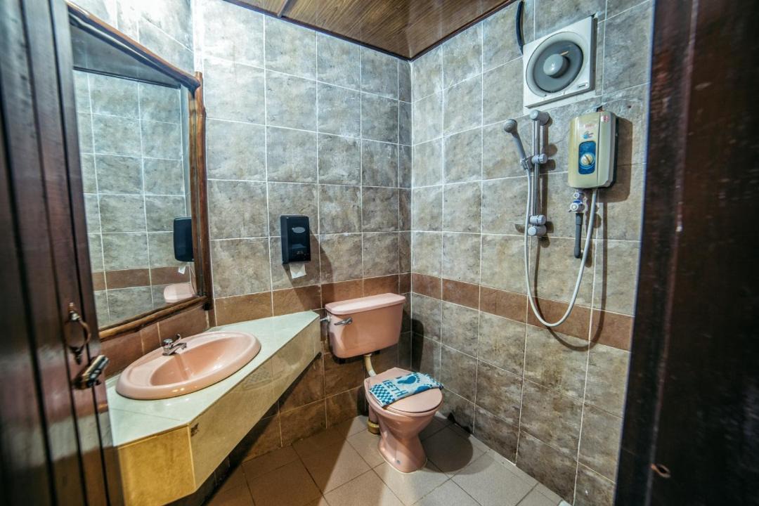Photo of Bathroom in Kota Tinggi