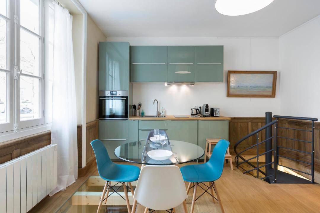 Photo of Others in Colombier - Champ de Mars