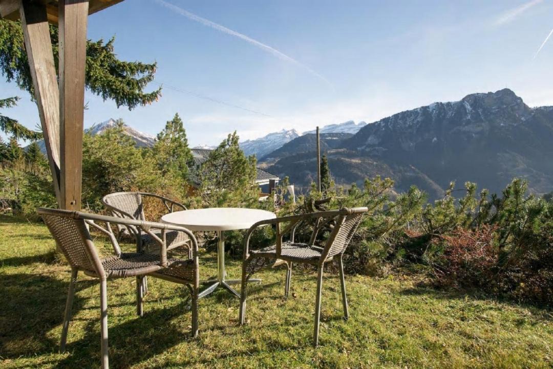 Photo of Others in Leysin