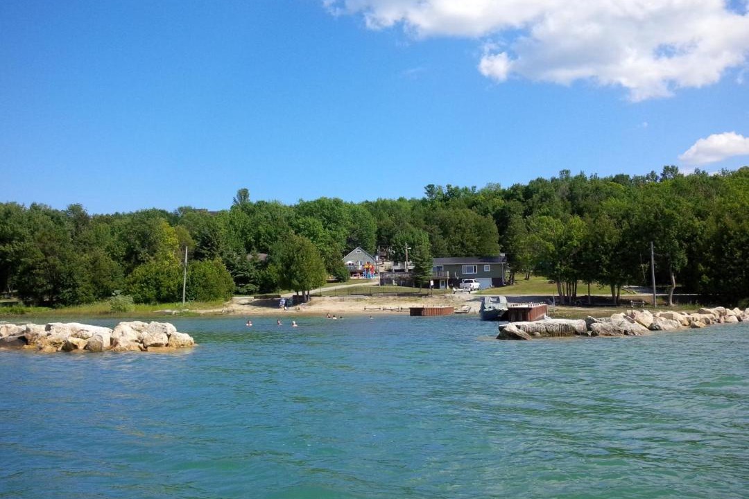 Photo of Others in Colpoys Bay