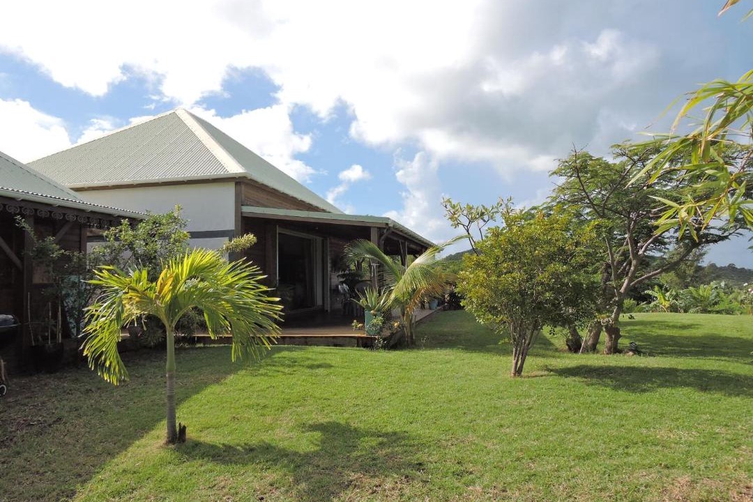 Photo of Others in La Savane