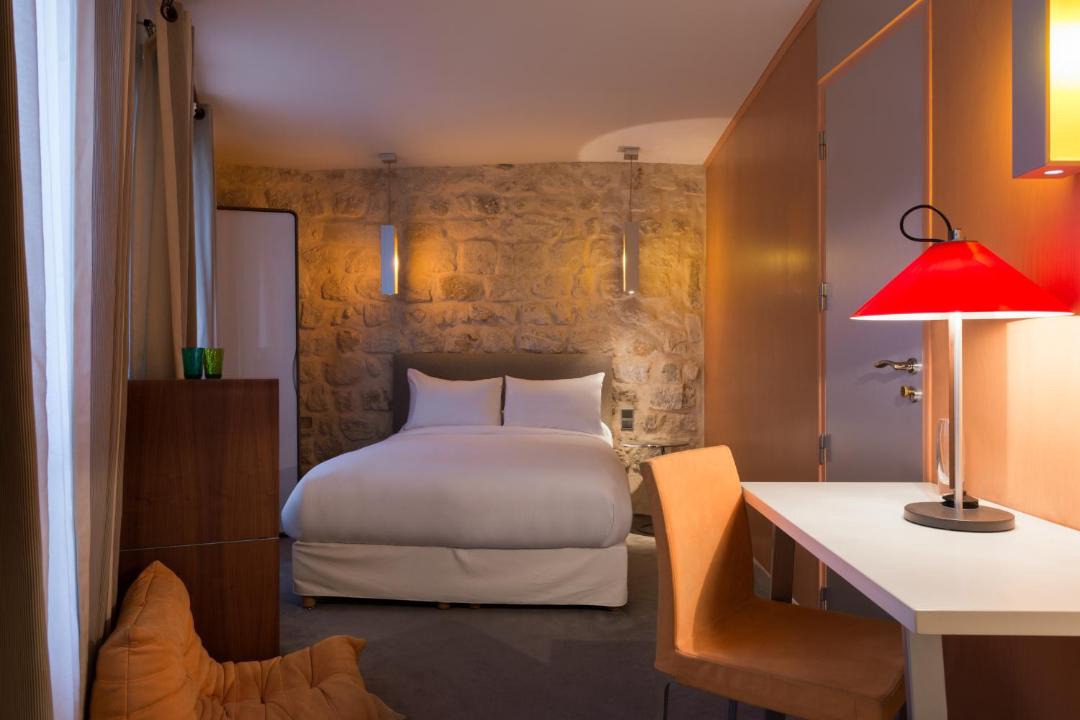 Photo of Bedroom in Notre-Dame-des-Champs