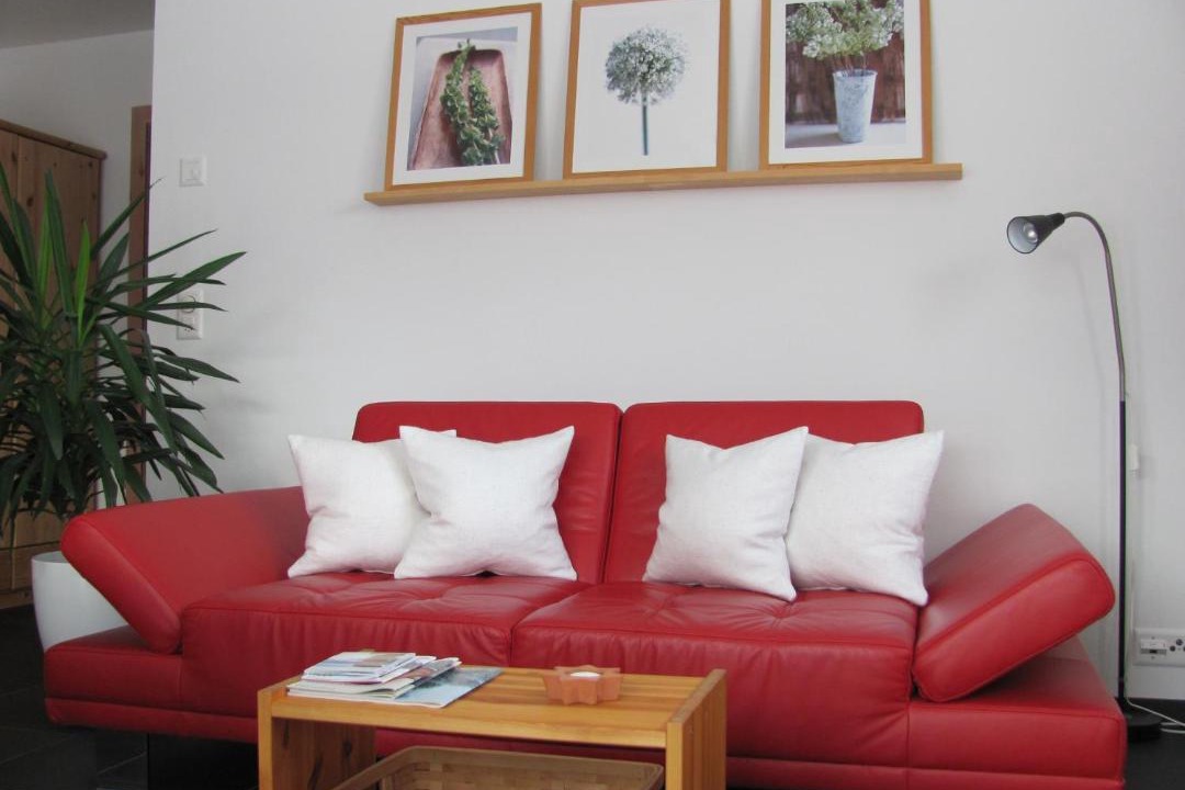 Photo of Livingroom in Tschlin