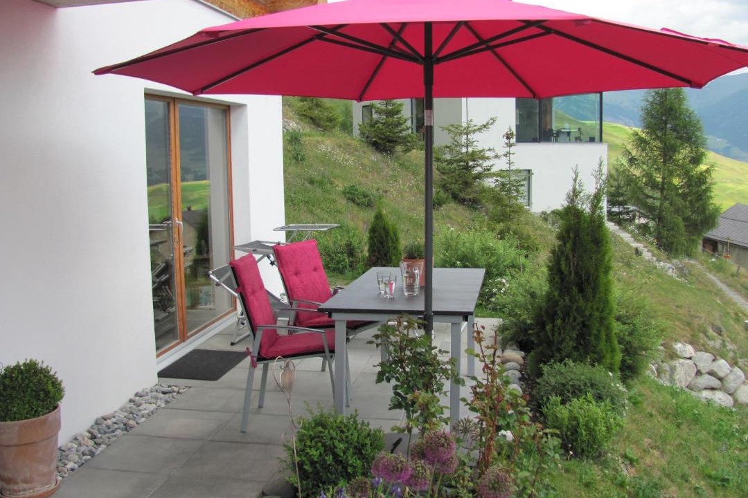 Photo of Patio Balcony in Tschlin