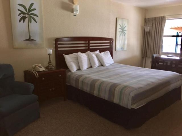 Photo of Bedroom in Dunnellon