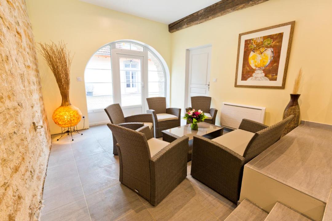 Photo of Others in Saint-Lothain