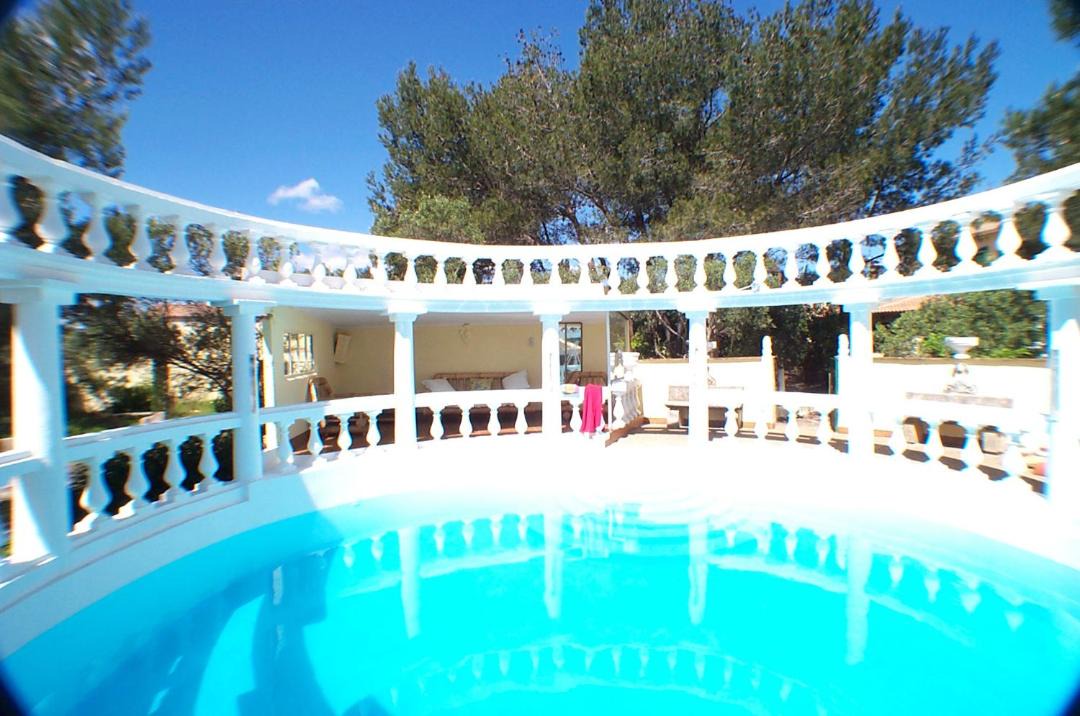 Photo of Others in Beaucaire