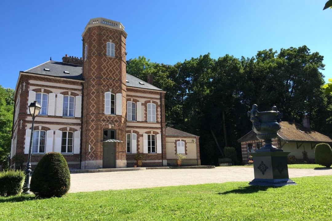 Photo of Others in Montaulin