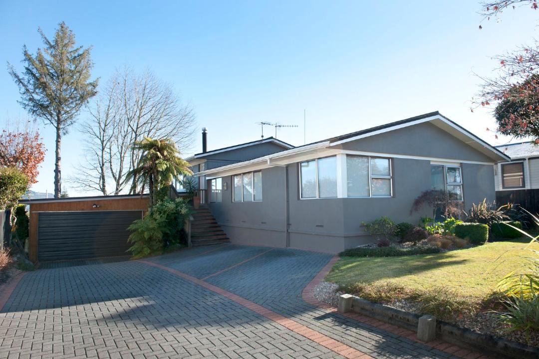 Photo of Others in Lynmore