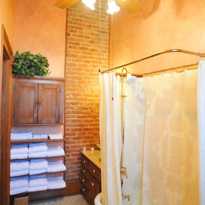 Photo of Bathroom in Seventh Ward