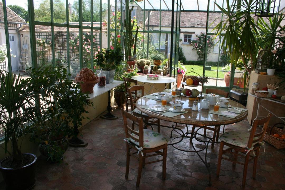 Photo of Others in Neauphle-le-Chateau