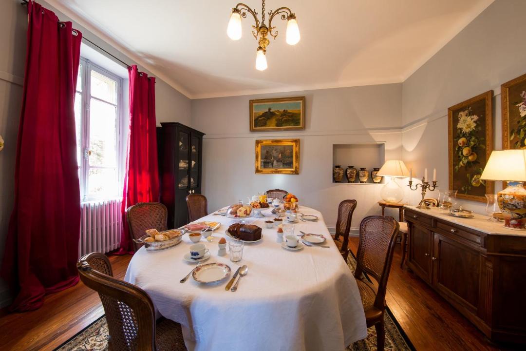 Photo of Livingroom in Montsegur-sur-Lauzon