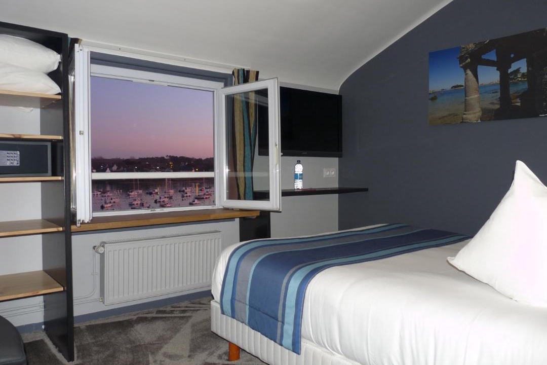 Photo of Bedroom in Perros-Guirec