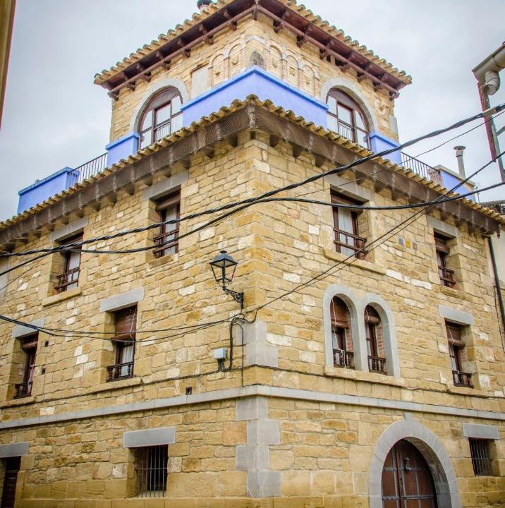 Photo of Buildings in Asin