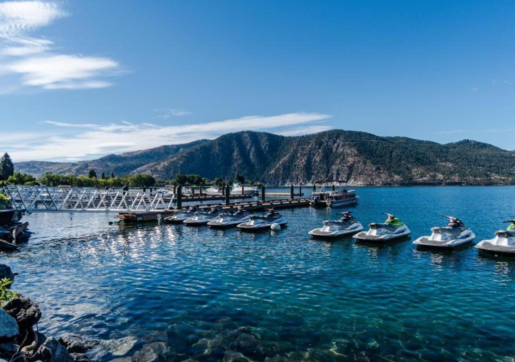 Photo of Others in Manson