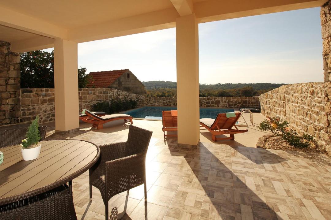 Photo of Patio Balcony in Cilipi