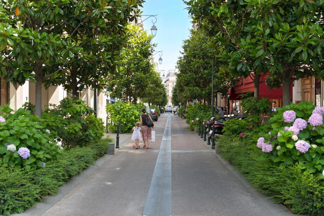 Photo of Others in Neuilly-sur-Seine
