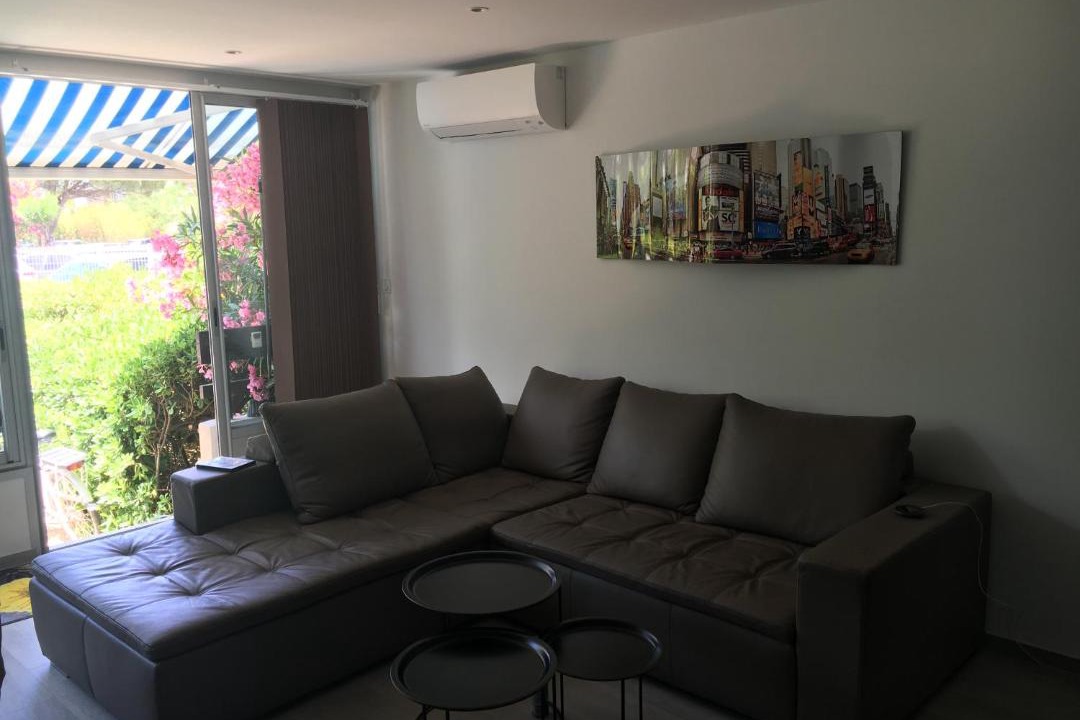 Photo of Livingroom in Le Grau-Du-Roi