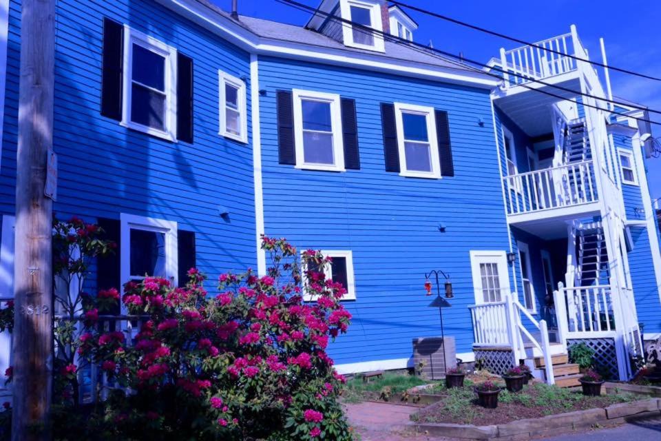 Photo of Others in Salem