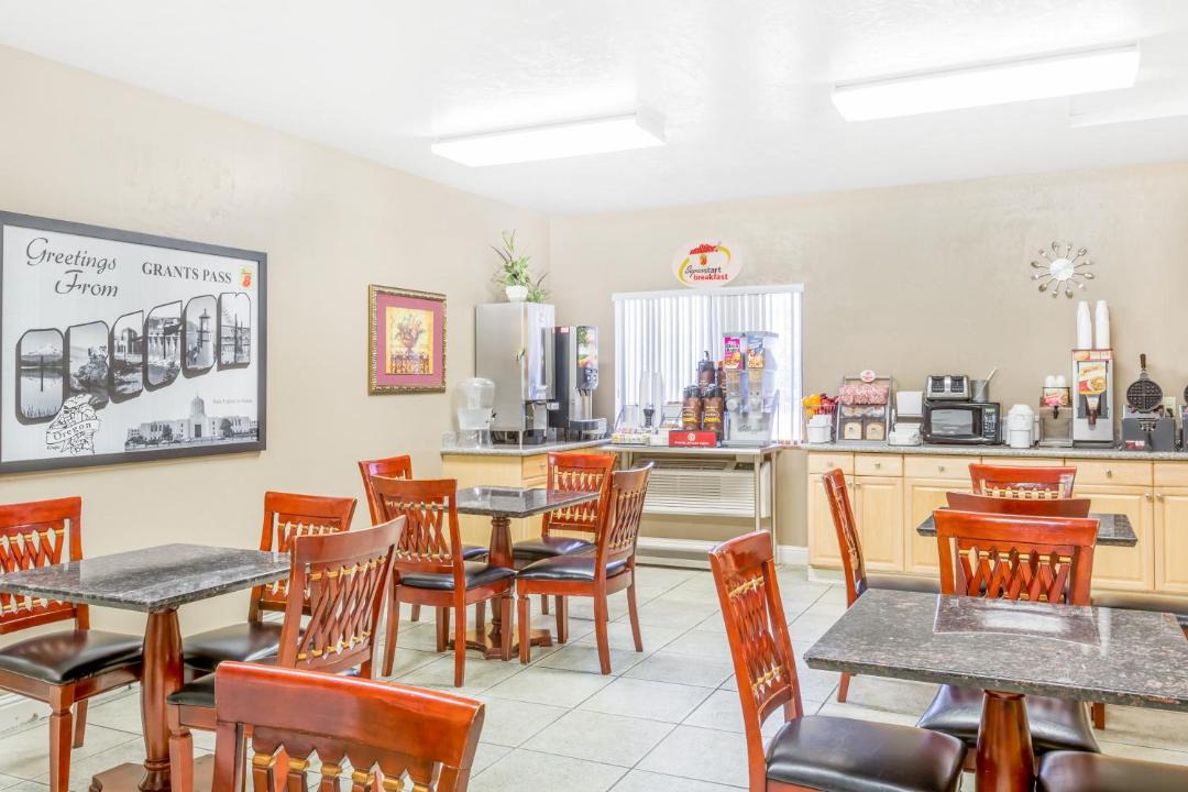 Photo of Others in Grants Pass