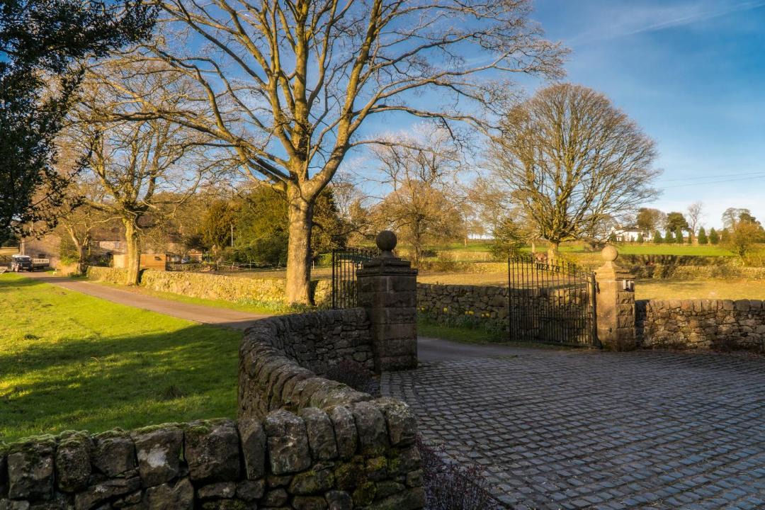 Photo of Others in Ipstones