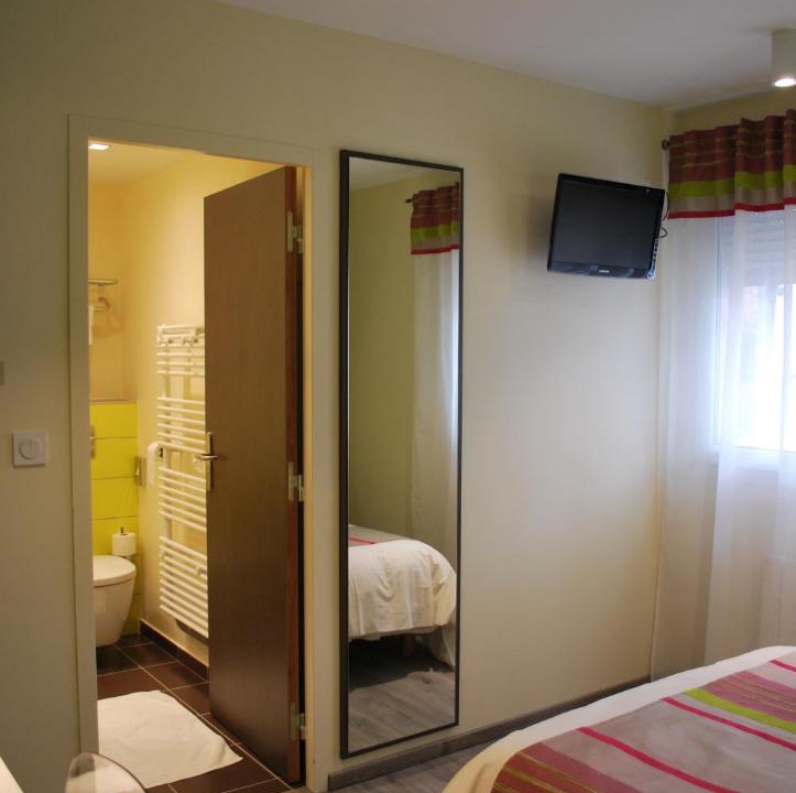 Photo of Others in Bonnetage