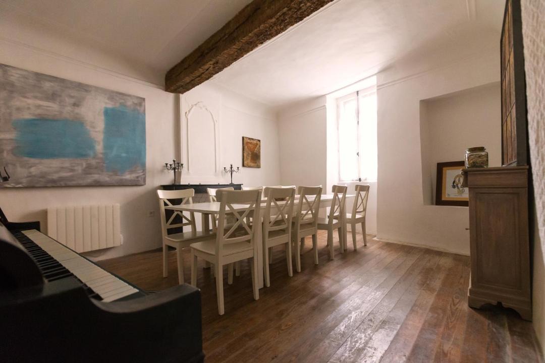 Photo of Others in Cucuron