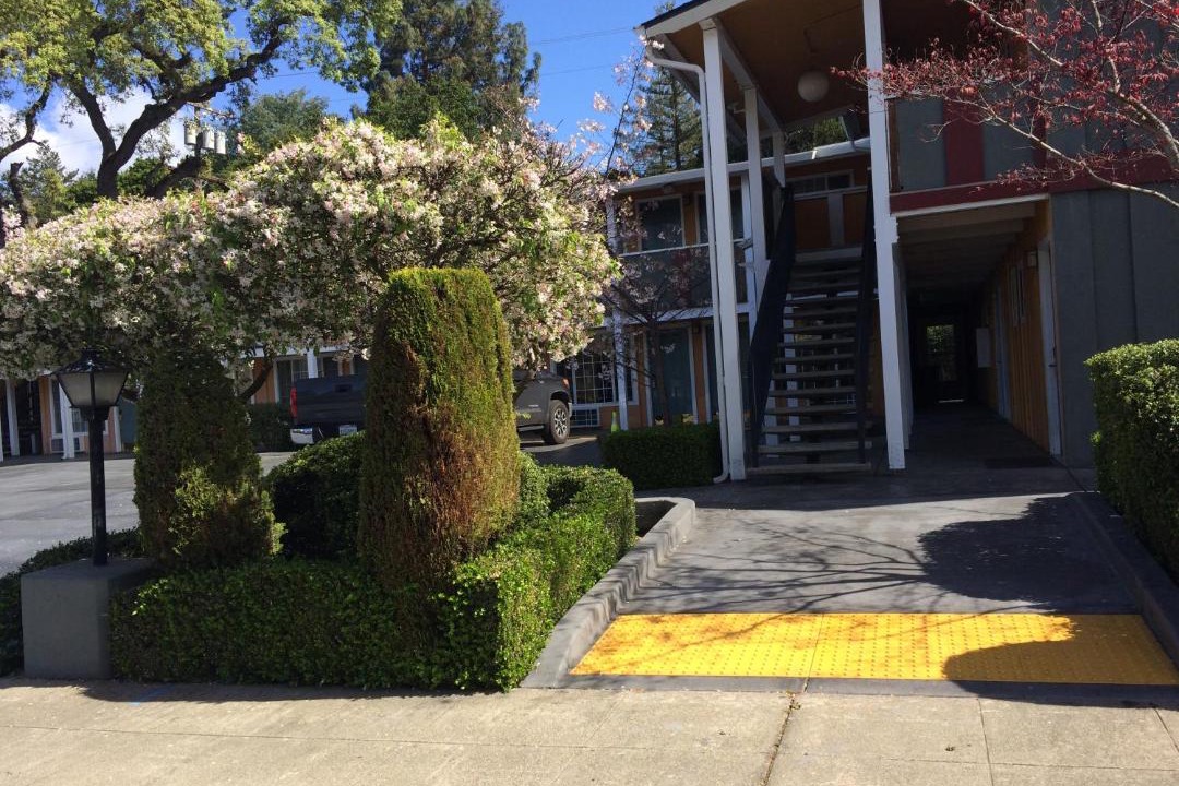 Photo of Others in Palo Alto