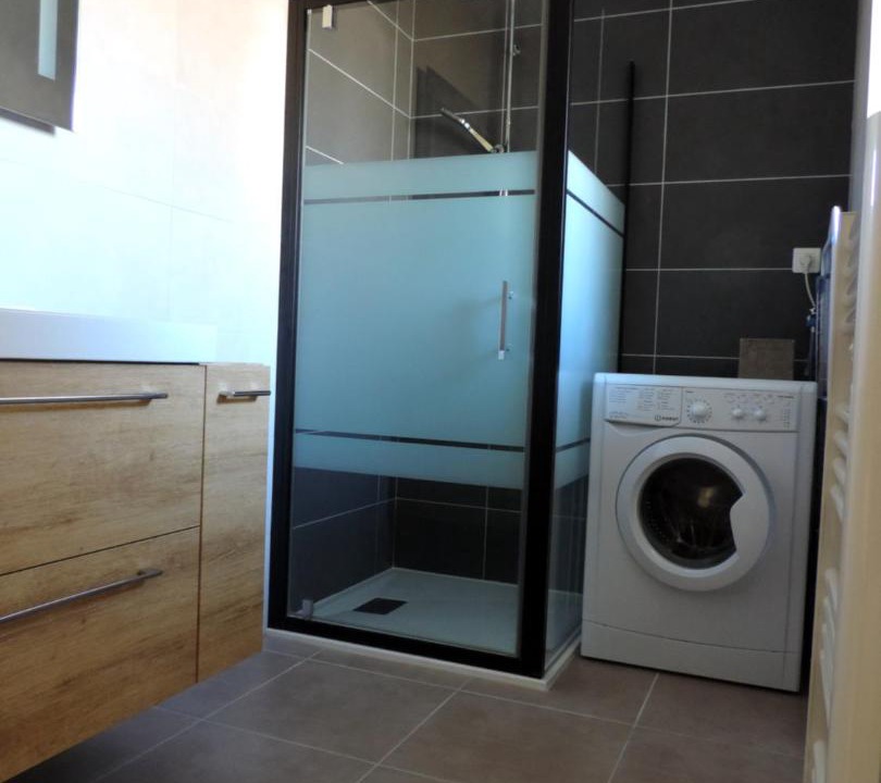 Photo of Others in Loyat