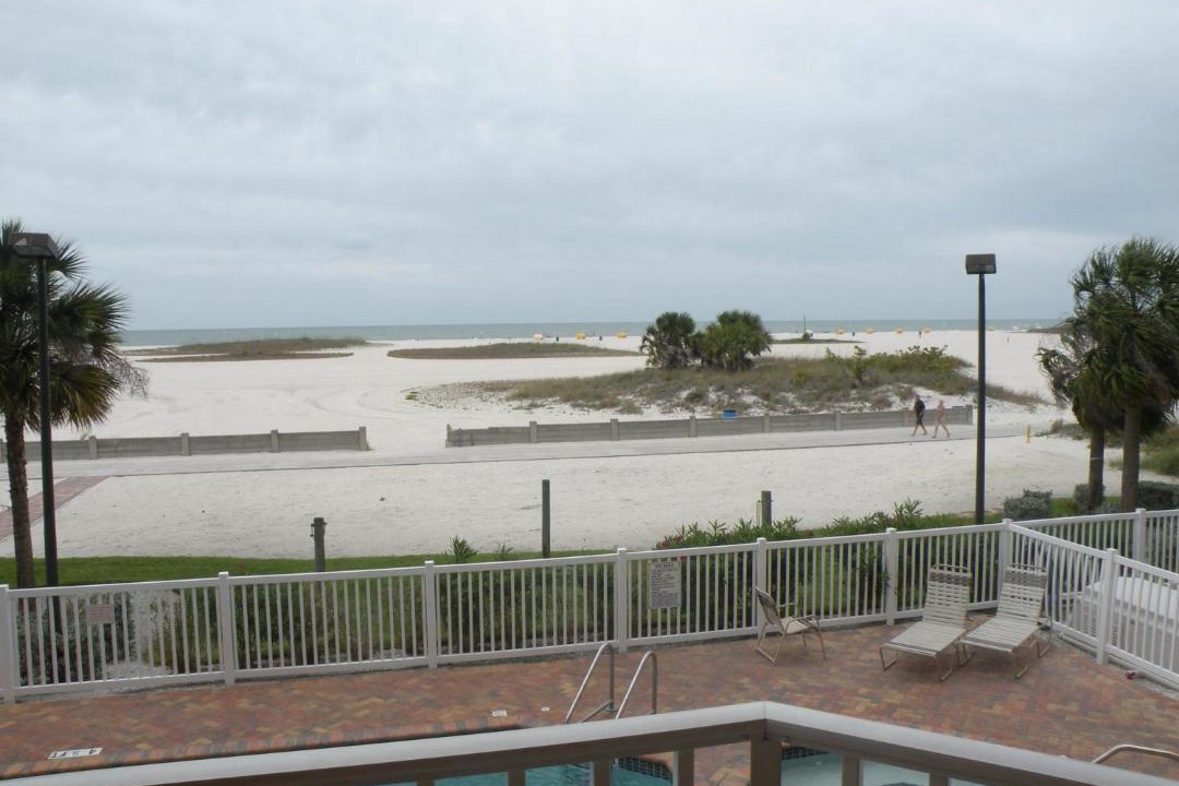 Photo of Patio Balcony in Treasure Island