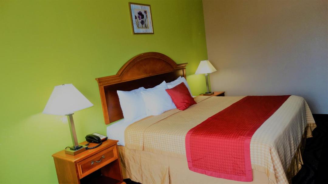 Photo of Bedroom in Claxton