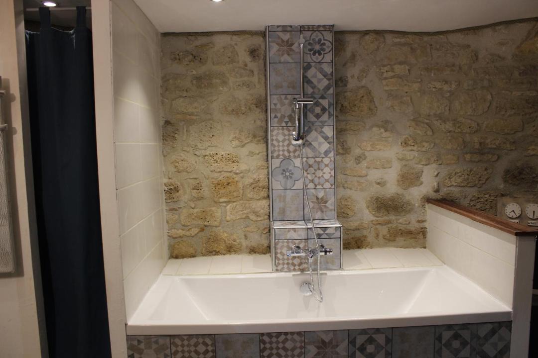 Photo of Bathroom in Bruyeres-et-Montberault