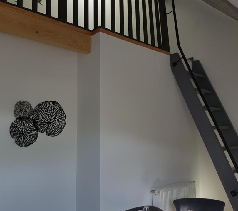 Photo of Others in Comberjon