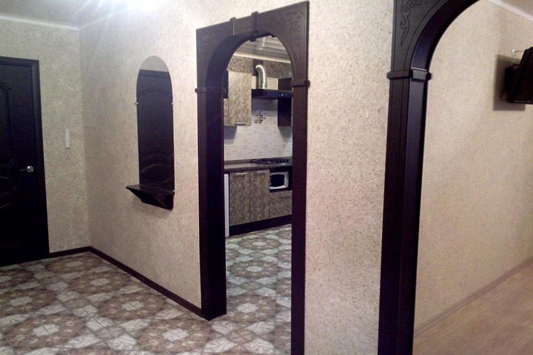 Photo of Others in Engels