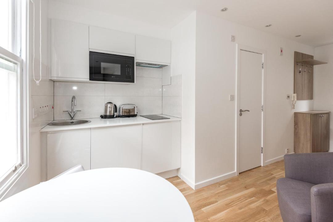 Photo of Others in Brompton & Hans Town