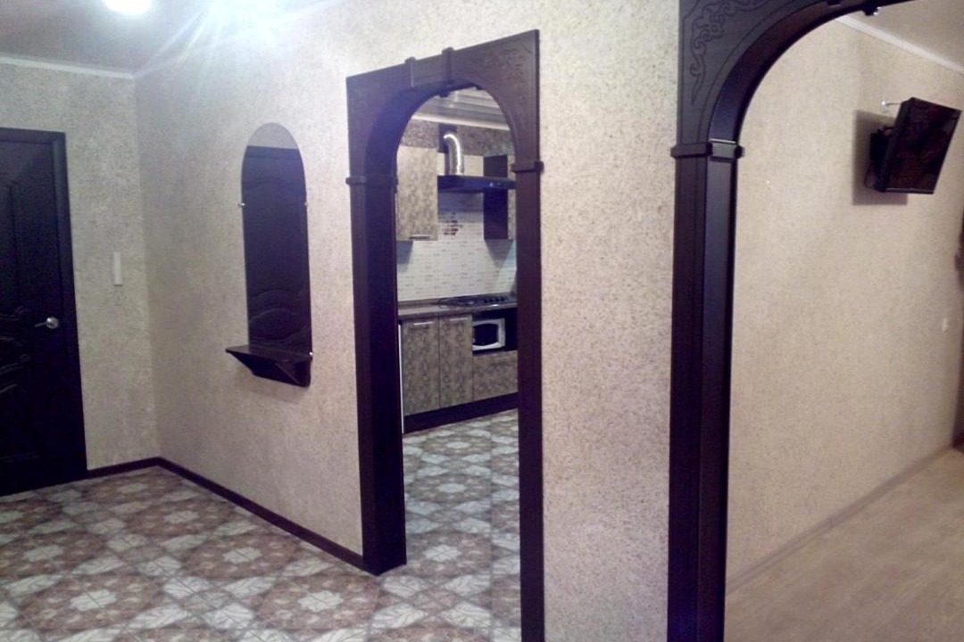 Photo of Others in Engels