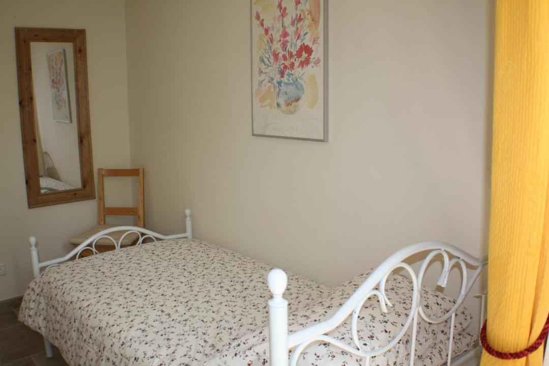 Photo of Bedroom in Montolieu