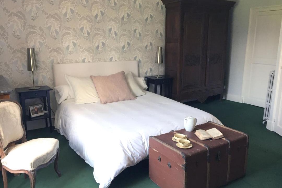 Photo of Others in Berry-Bouy