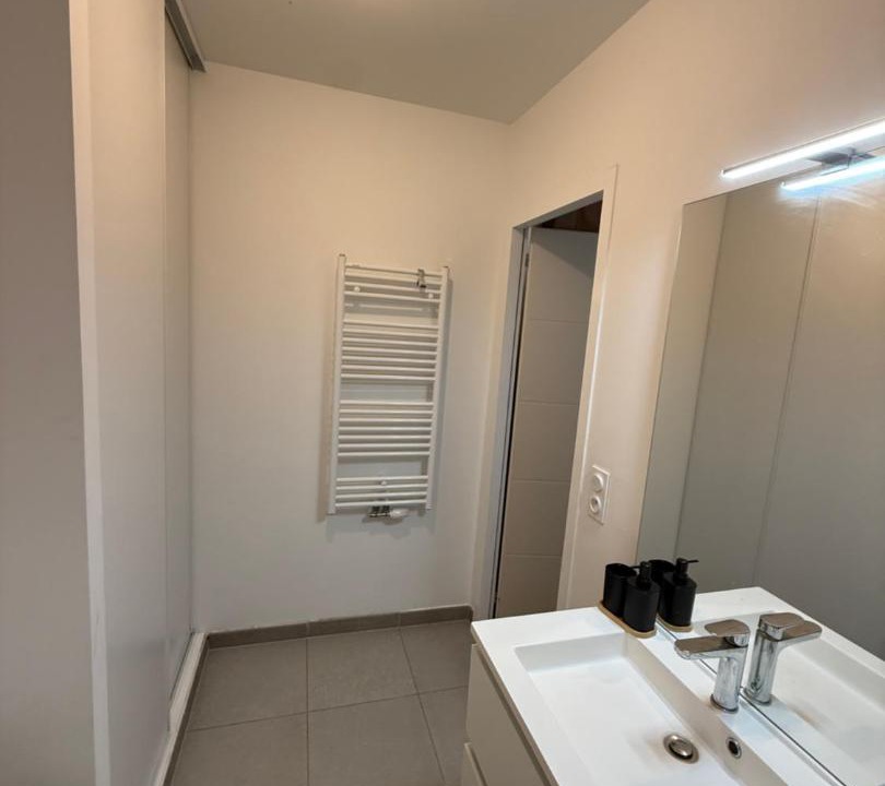 Photo of Bathroom in Parc-Nord
